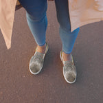 Brilliance Women’s slip-on canvas shoes